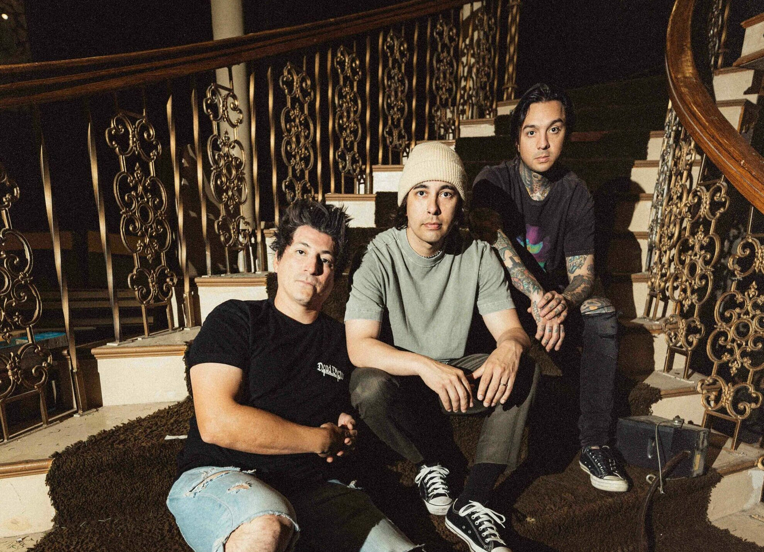 PIERCE THE VEIL ENLIST L.S. DUNES, DAYSEEKER AND DESTROY BOYS FOR THE JAWS OF LIFE TOUR