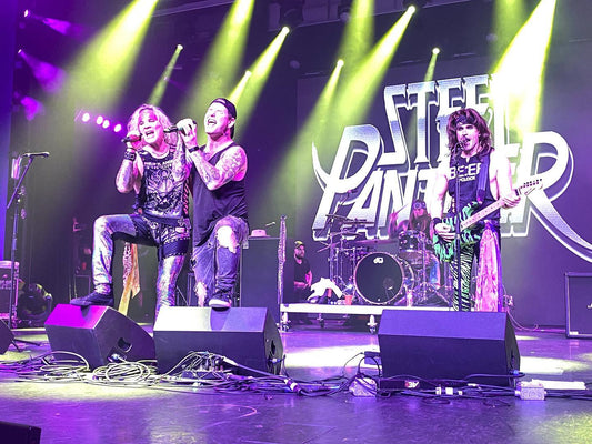 Watch Corey Taylor join Steel Panther to pay tribute to Dio with a performance of "Rainbow In the Dark"