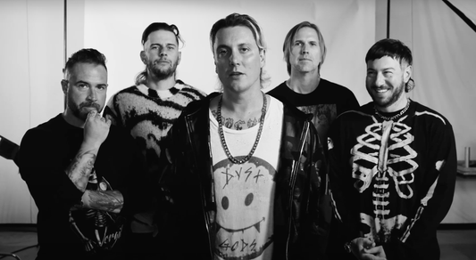 Avenged Sevenfold Drop Surprise EP, 'STATICA'