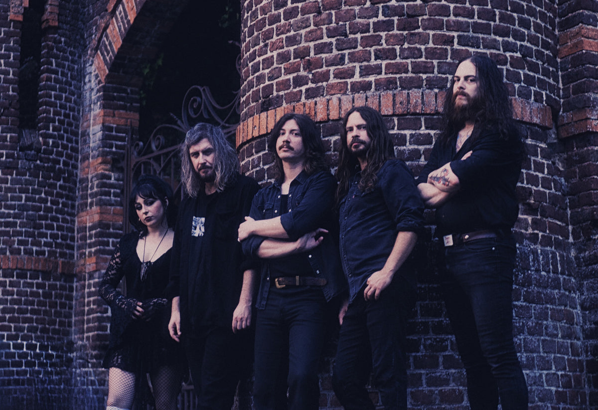 Uncle Acid & the Deadbeats Invoke the 'Shapes of Midnight' on Biting New Album