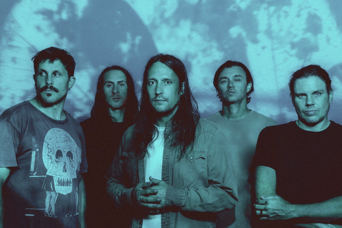 Saosin Debut Charging New Single, "Just Be Honest"