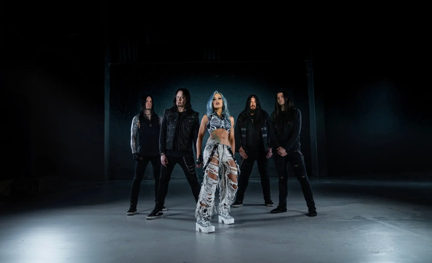 Arch Enemy Pay Tribute to Metal History and ’Blood Dynasty’