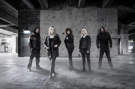 Bandcamp Roulette: Folking Around with Passengers in Panic