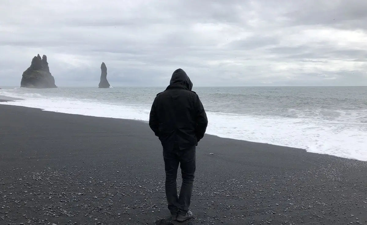 Bandcamp Roulette: Frosty Atmospheric Black Metal From Sickle of Dust