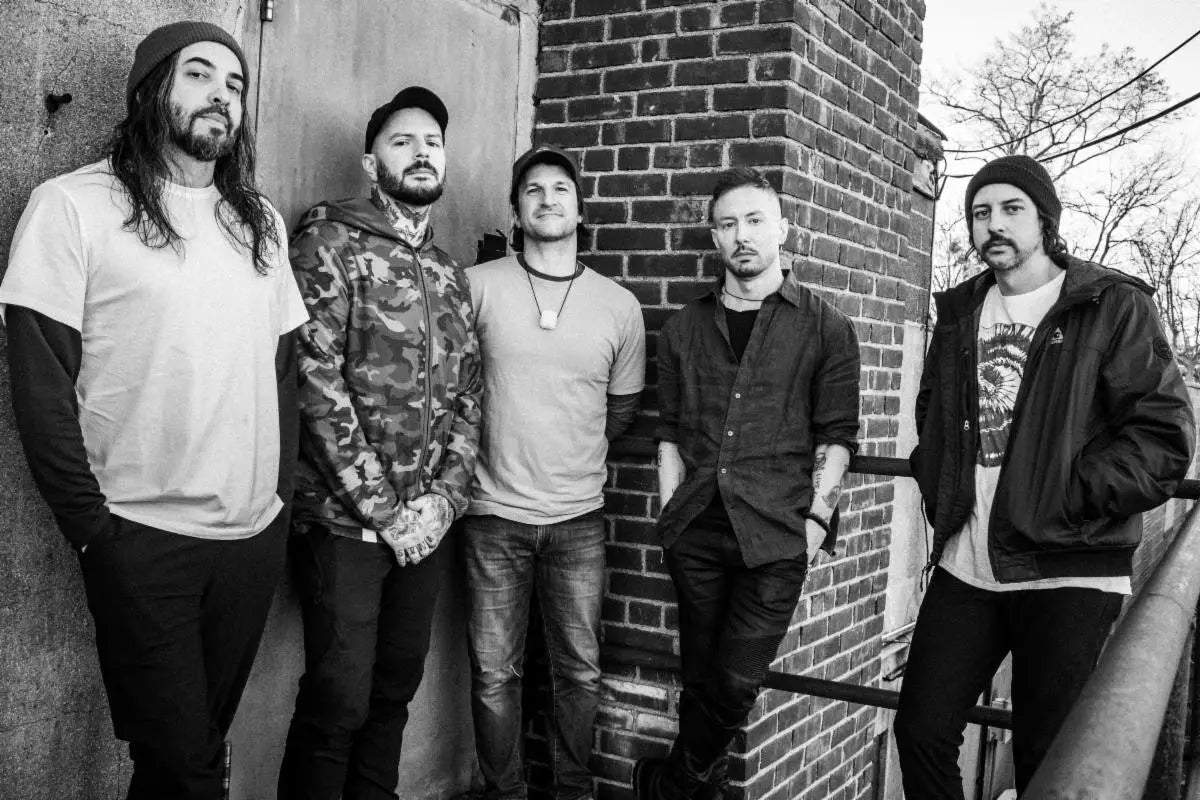 Better Lovers Drop Explosive New Track ’The Flowering’