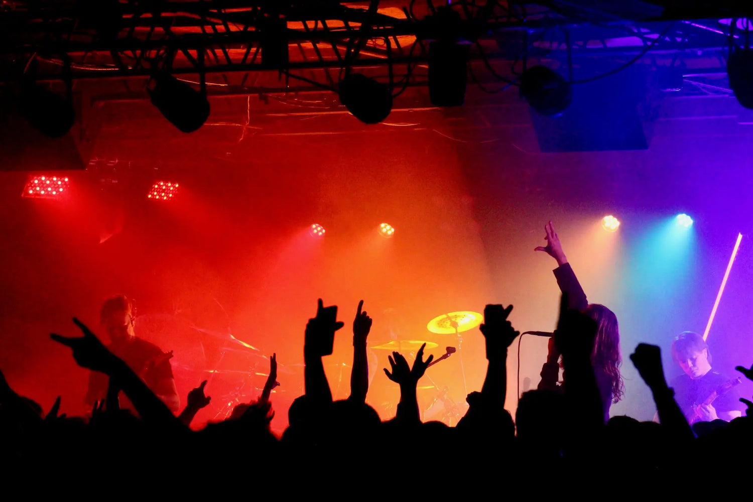 Between the Buried and Me Bring ’The Colors Experience’ to Life on a Historic Tour