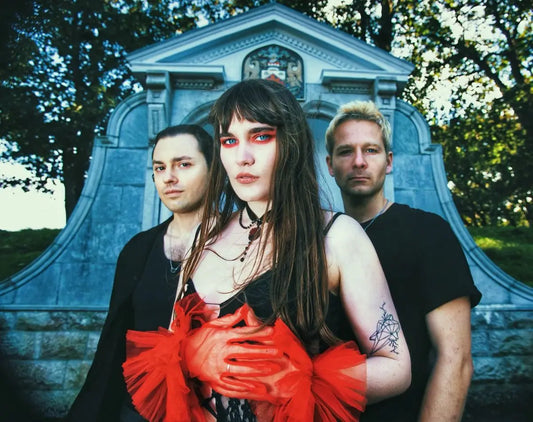 Calva Louise Drops Cinematic New Video ’WTF’