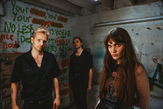 Calva Louise Team With Mike’s Dead for ’18 Nights In the USA Tour’