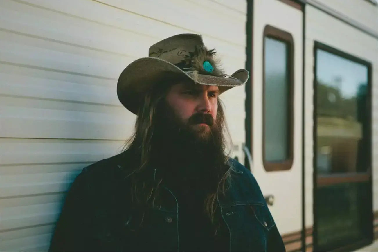 CHRIS STAPLETON REVEALS NEW SINGLE “WHITE HORSE” SHARES NEW ALBUM DETAILS