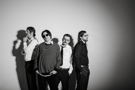Greyhaven Announce Summer Headlining Dates with Footballhead