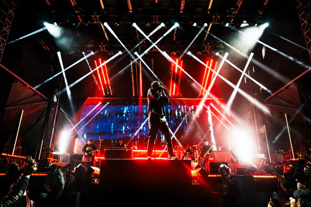 Deftones Confirm Clipse 2Hollis Rico Nasty Deafheaven and More for Dia De Los Deftones