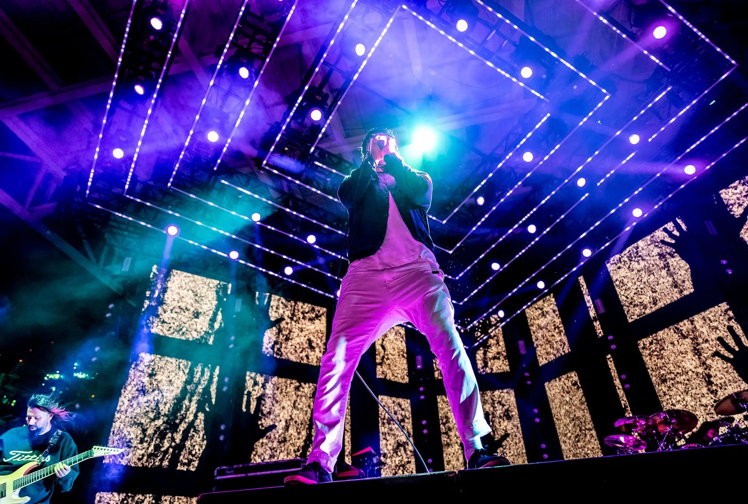 Deftones dazzle with a comprehensive set that included their biggest hits and cherished b-sides