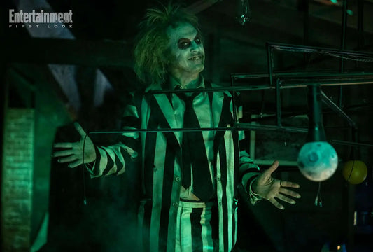 Director Tim Burton Reveals First Look at ’Beetlejuice’ Reboot