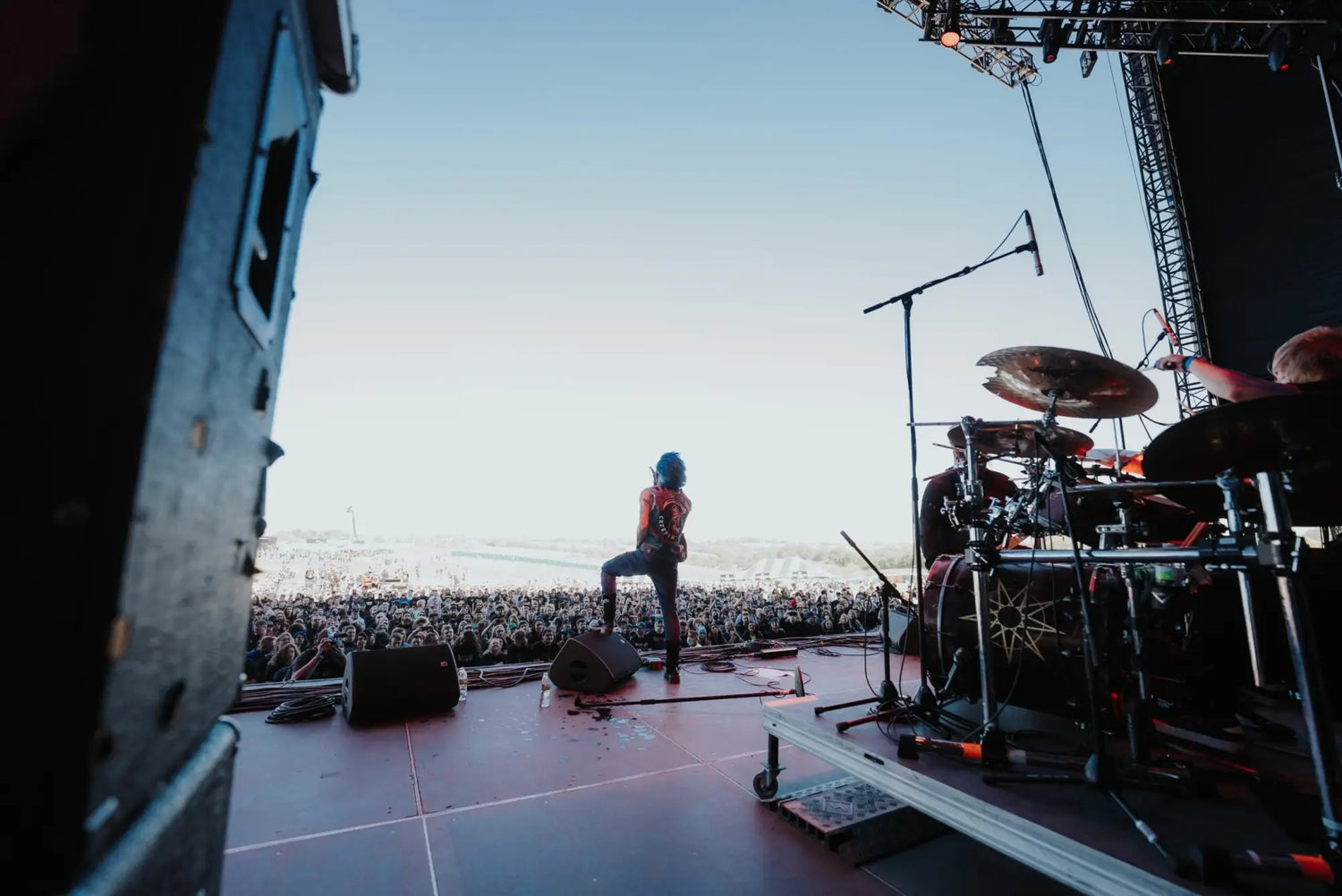 Dispatches from the Field - Knotfest Iowa opens with Widow 7 Vended and Gatecreeper