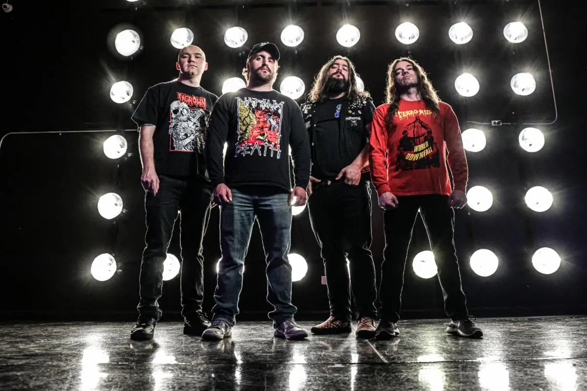Earthburner Reveal New Live Visual For ’Slaves to the Screen’