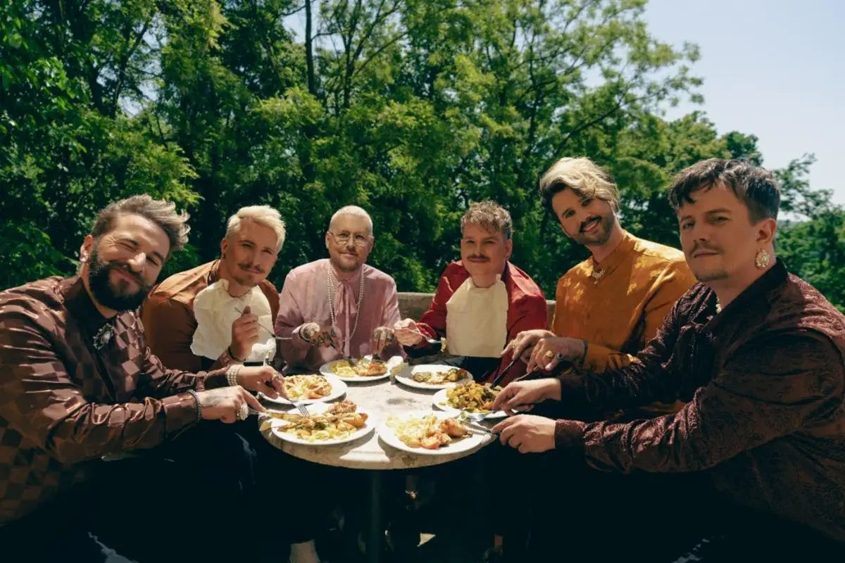 Electric Callboy Covers Millennial Classic ’Every Time We Touch’