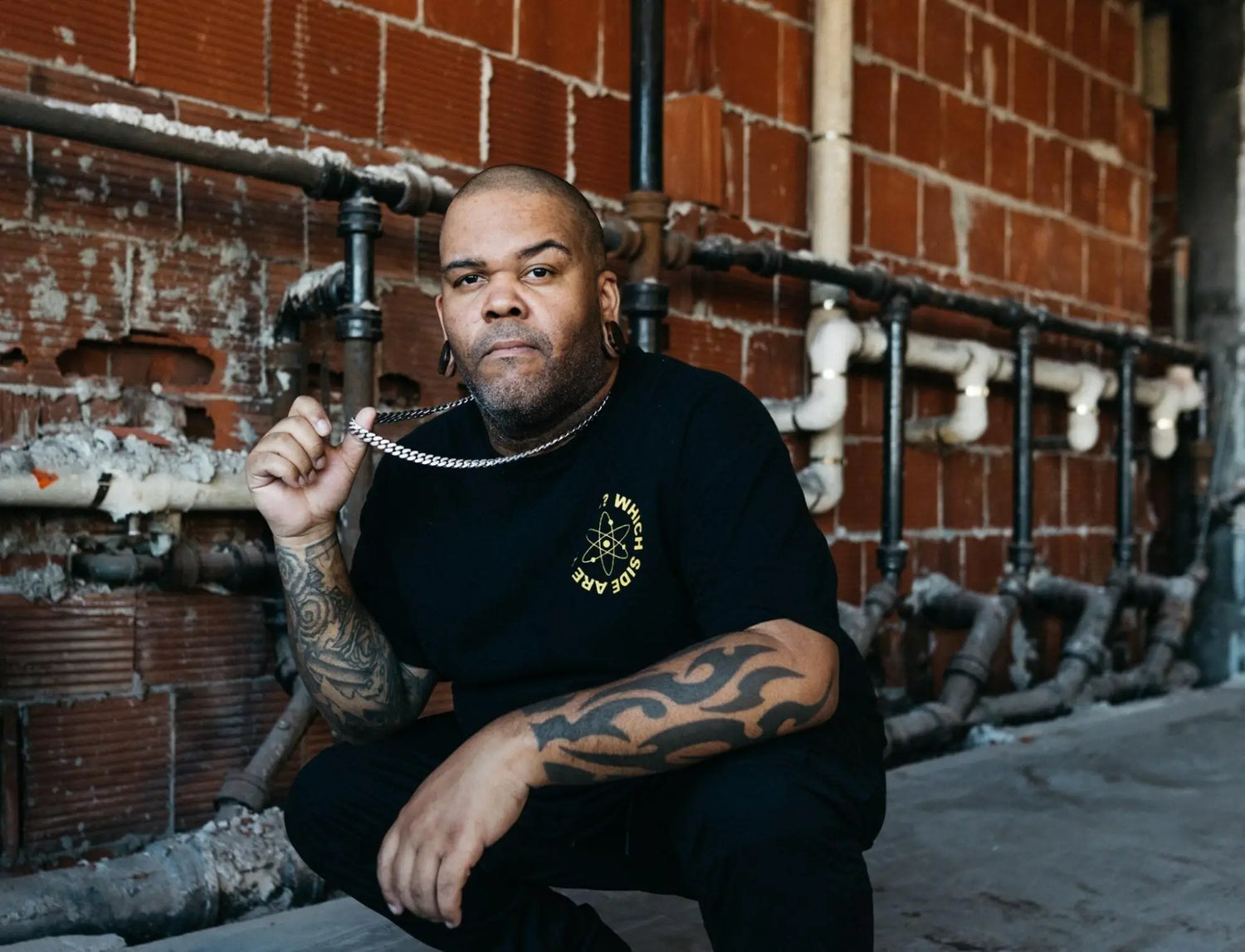 Emmure guitarist Joshua Travis debuts solo project with the explosive ’Web of Lies’