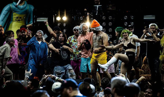 Heavy Haul: Scowl debuts in New York at the Garden and goes apeshit with Limp Bizkit