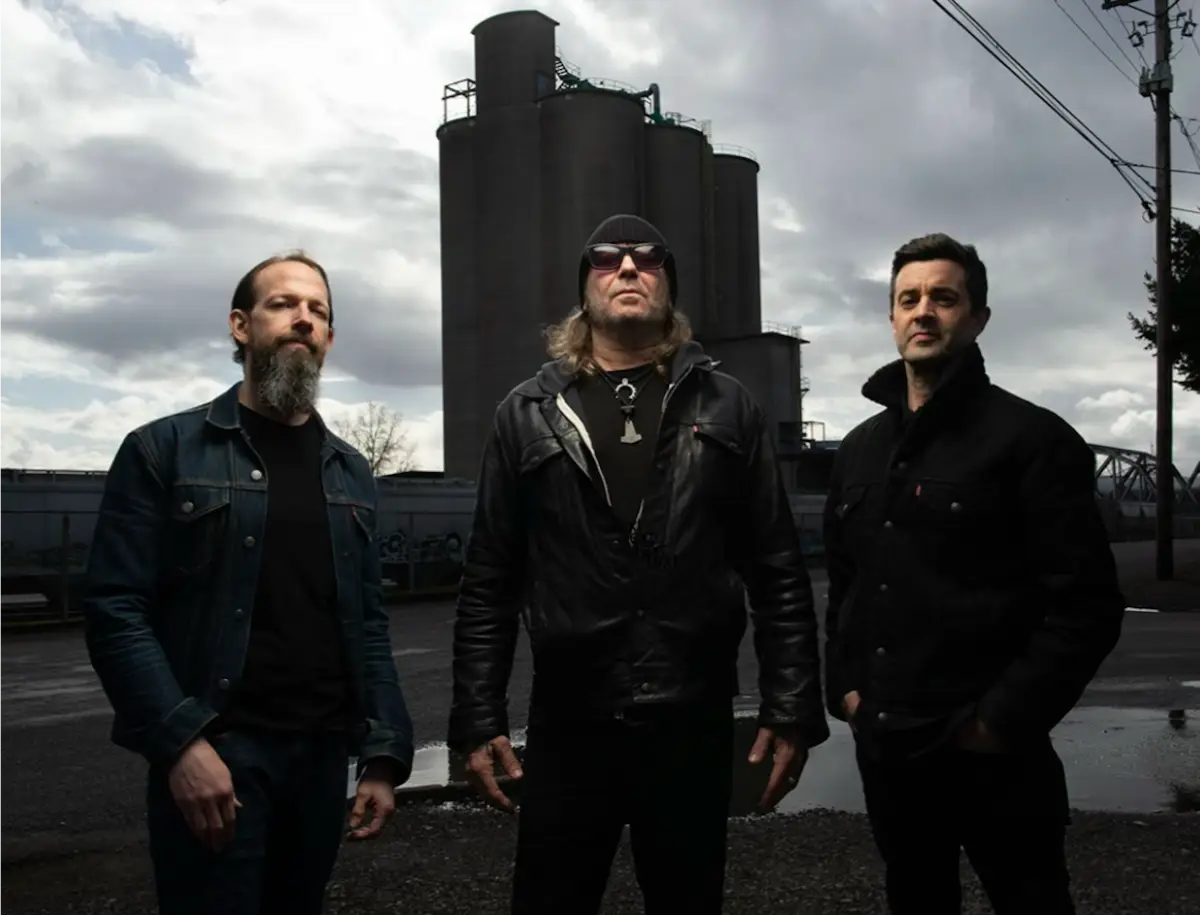 High On Fire Ride the Wave on ’Cometh the Storm’