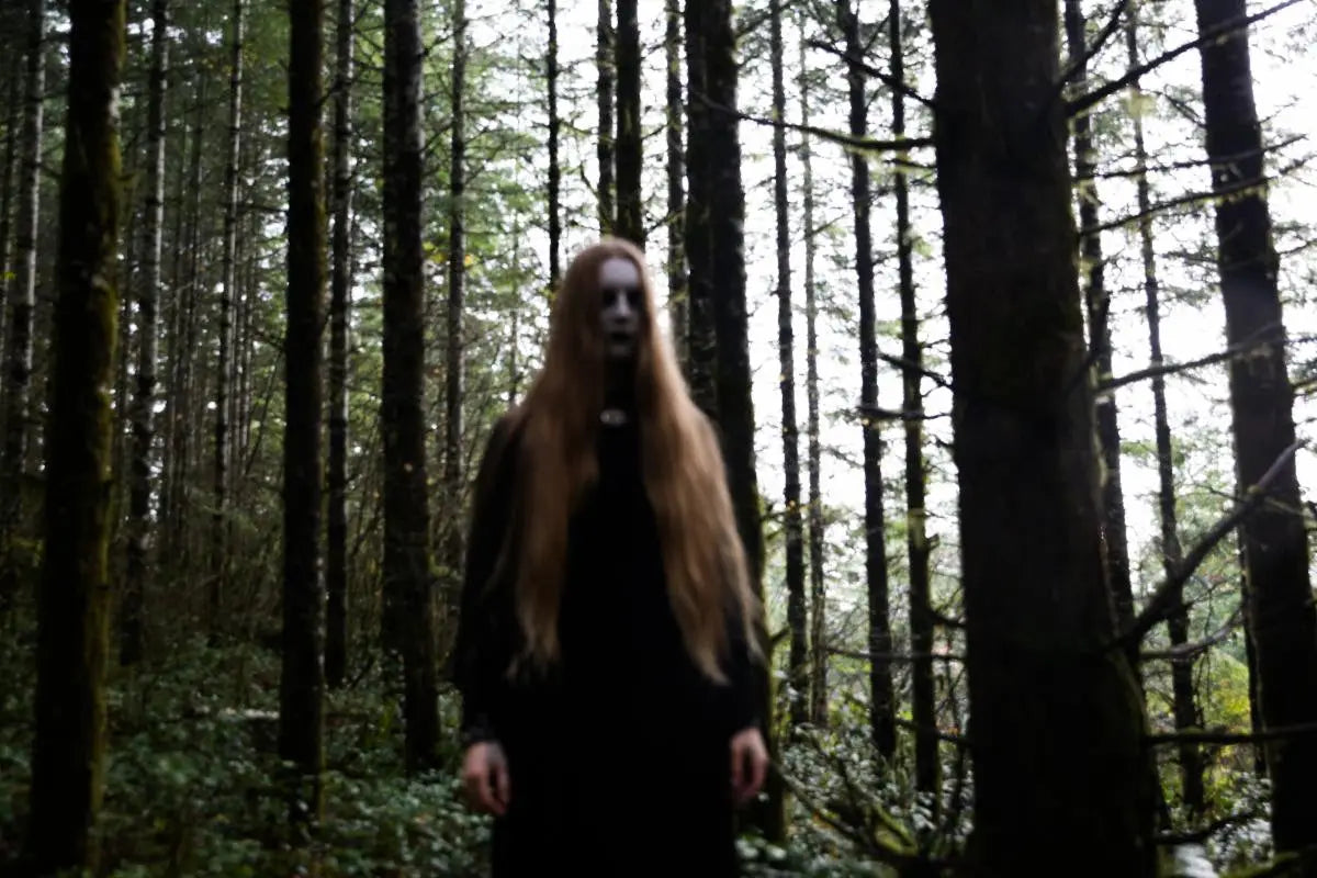 Hulder’s ’Vessels of Suffering’ Sets Stage for Decibel Magazine Tour