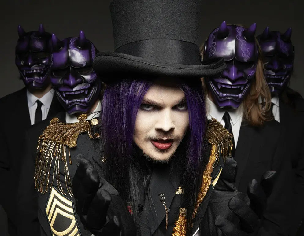 Kim Dracula Enlists Jeris Johnson and Tallah for ’America’s Gradual Decline In Morale’ Tour