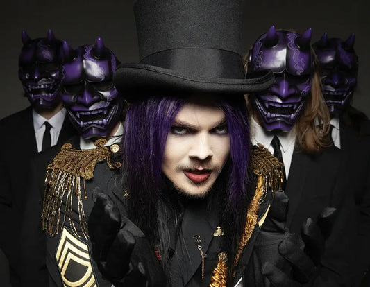 Kim Dracula Enlists Jeris Johnson and Tallah for ’America’s Gradual Decline In Morale’ Tour