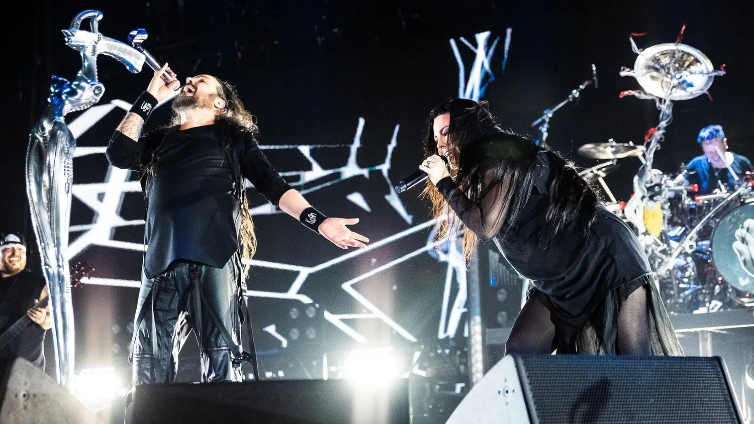 Korn and Evanescence Make History on Their 2022 Summer Tour