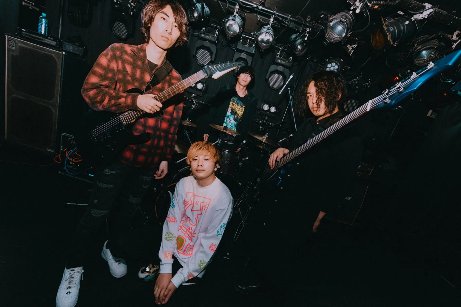 Premiere: Earthists usher in a new era of metalcore with ’Dawnshadow’