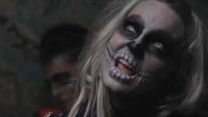 Scarlet ’Ugly F*cker’