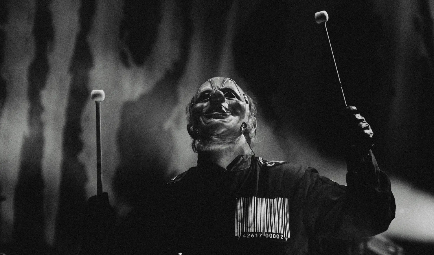 Shawn ’clown’ Crahan Opens the Door to His Own Minecraft Realm with Vernearth