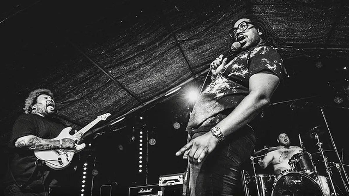 SOUL GLO DROP DARING NSFW VISUAL FOR THEIR NEW HEATER “IF I SPEAK (SHUT THE FUCK UP)”