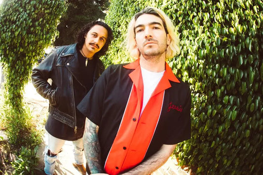 TEENAGE WRIST TAP S.A. MARTINEZ OF 311 FOR “DARK SKY”