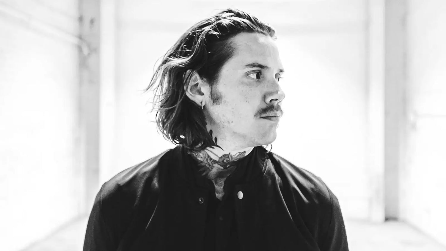 The Devil Wears Prada frontman Mike Hranica talks ’The Act,’ writing ZII remotely and his love for hockey on the talk