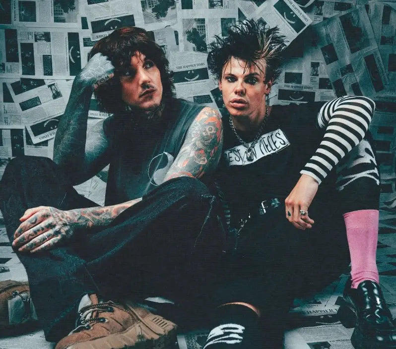 YUNGBLUD Goes Glitchpop With Oli Sykes of Bring Me the Horizon on ’Happier’