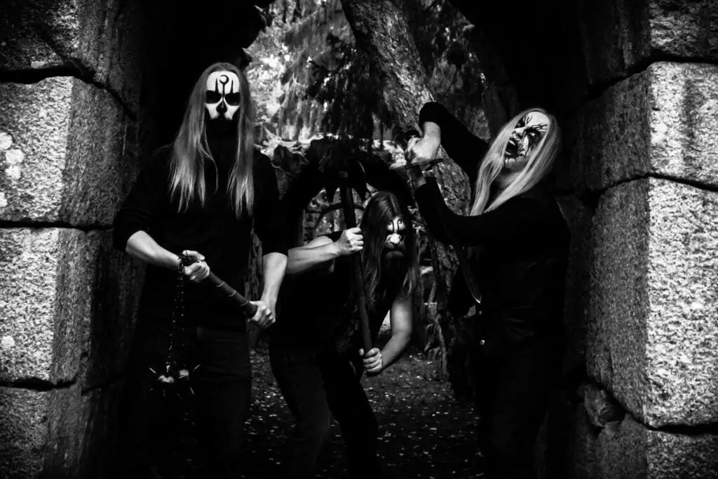 Bandcamp Roulette: ’Piercing Through the Frozen Eternity’ With Finnish black metal horde Moonlight Sorcery
