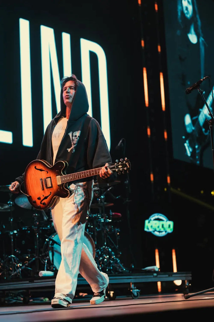 Return of the Roq: KROQ’s Almost Acoustic Christmas Delivers A Rock Music Hit Parade