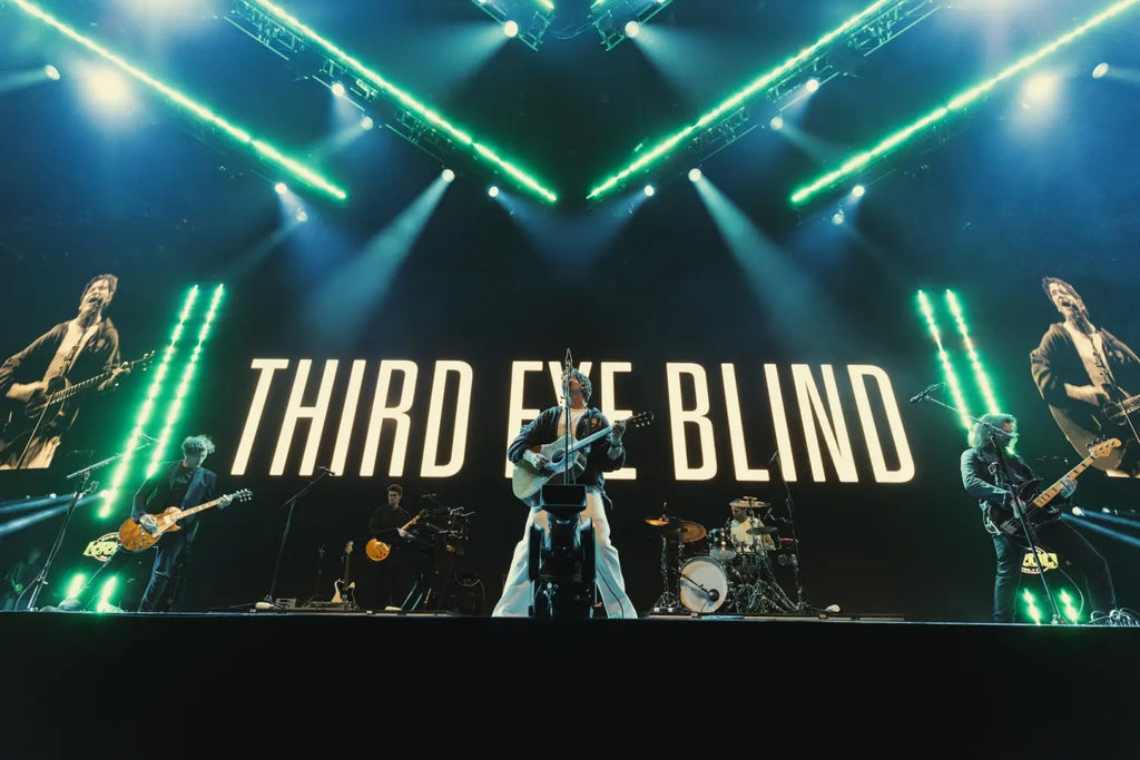 Return of the Roq: KROQ’s Almost Acoustic Christmas Delivers A Rock Music Hit Parade