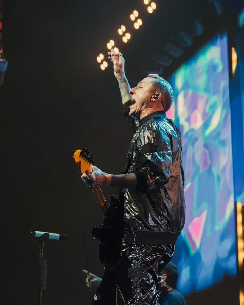 Return of the Roq: KROQ’s Almost Acoustic Christmas Delivers A Rock Music Hit Parade