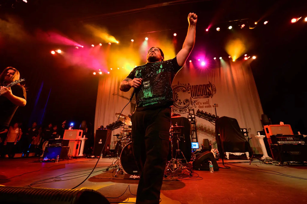 Chiodos Showcase Post-Hardcore Pageantry with 20 Years of ’All’s Well That Ends Well’