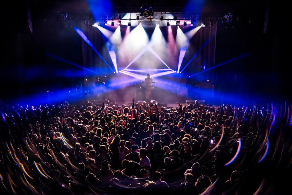 Chiodos Showcase Post-Hardcore Pageantry with 20 Years of ’All’s Well That Ends Well’