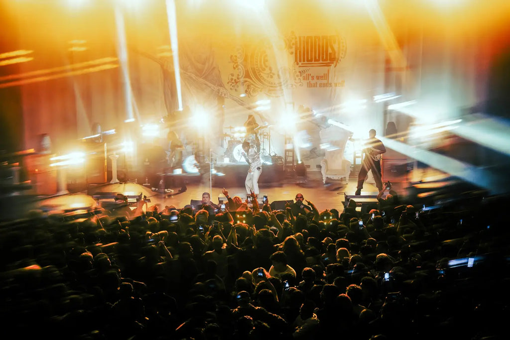 Chiodos Showcase Post-Hardcore Pageantry with 20 Years of ’All’s Well That Ends Well’