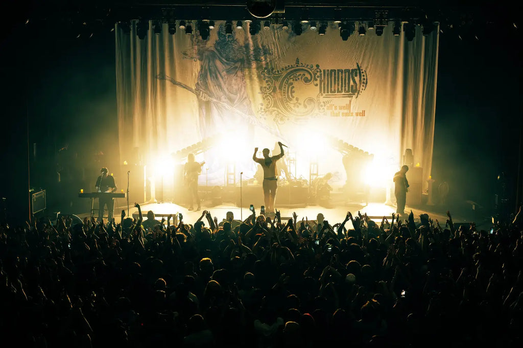 Chiodos Showcase Post-Hardcore Pageantry with 20 Years of ’All’s Well That Ends Well’