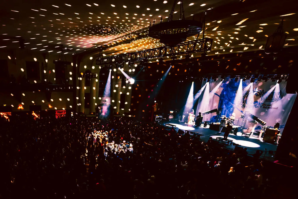 Chiodos Showcase Post-Hardcore Pageantry with 20 Years of ’All’s Well That Ends Well’