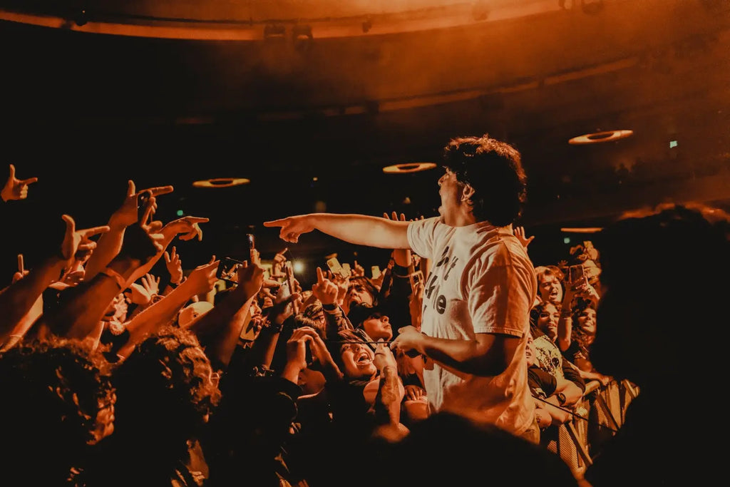 The Heartbeat of Hardcore: Sunami and Scowl Pack A Punch at the Hollywood Palladium