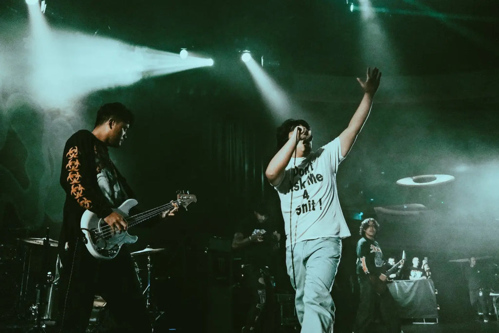 The Heartbeat of Hardcore: Sunami and Scowl Pack A Punch at the Hollywood Palladium