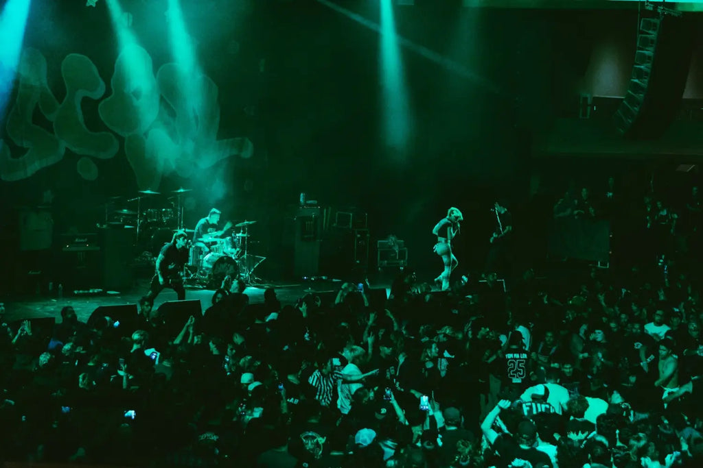 The Heartbeat of Hardcore: Sunami and Scowl Pack A Punch at the Hollywood Palladium