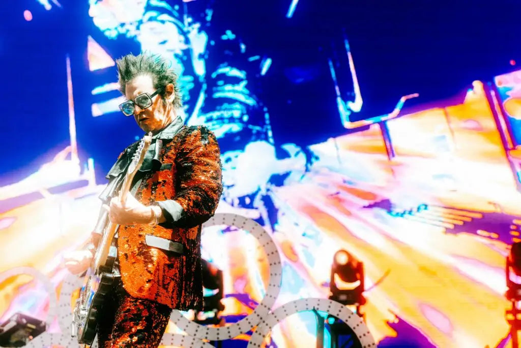 Cruel World curates classic alternative on a grand scale