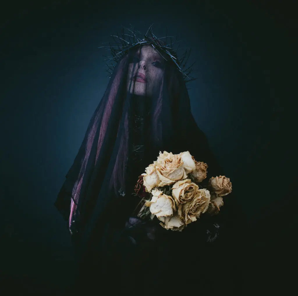 Ethereal doom outfit Frayle premieres haunting new single ’Bright Eyes’