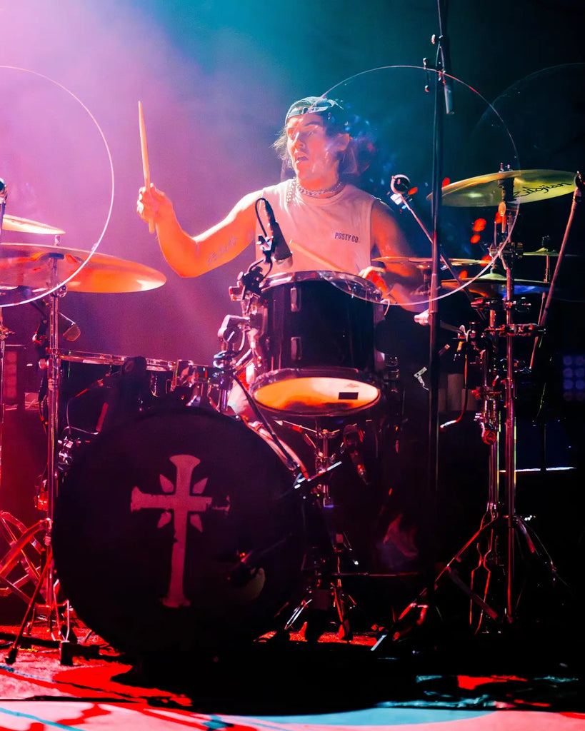 Chiodos Showcase Post-Hardcore Pageantry with 20 Years of ’All’s Well That Ends Well’