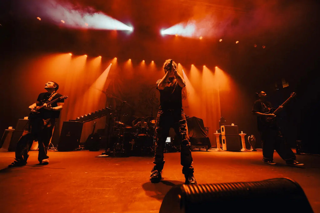 Chiodos Showcase Post-Hardcore Pageantry with 20 Years of ’All’s Well That Ends Well’